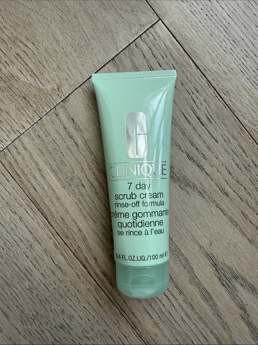 Clinique 7 Day Scrub Cream Mint Green